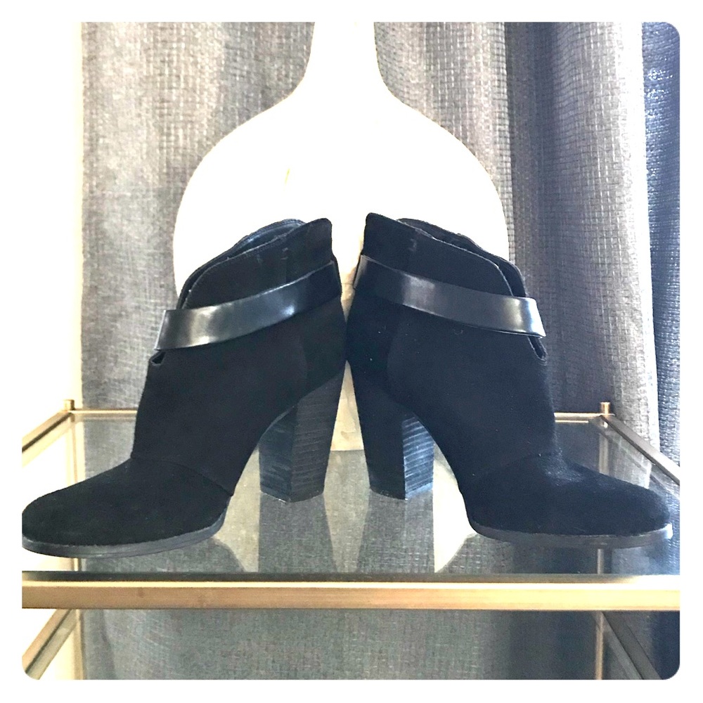 BCBG booties 9.5